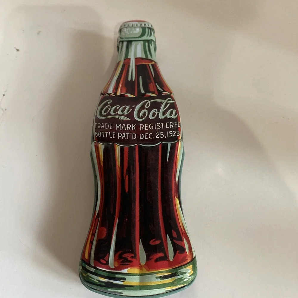 1996 Coca Cola Tin Gift Set W/Pen